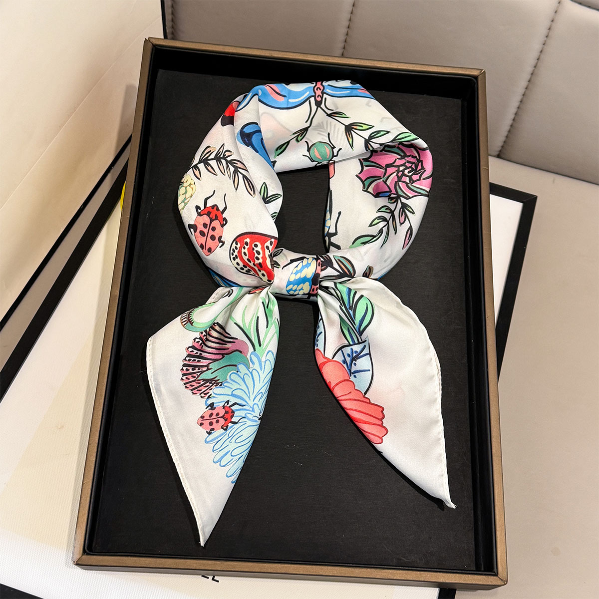 Jedwabne kwadratowe apaszki z  – Women Fashion Necktie recenzja i cena