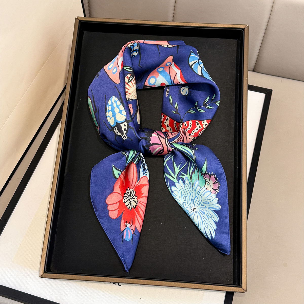 Jedwabne kwadratowe apaszki z  – Women Fashion Necktie recenzja i cena